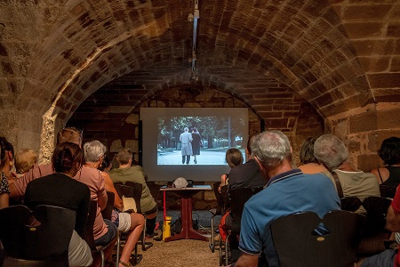 salle de cinéma improvisée
